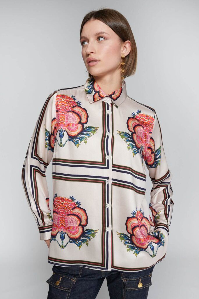 Camisa flor pañuelo Vilagallo