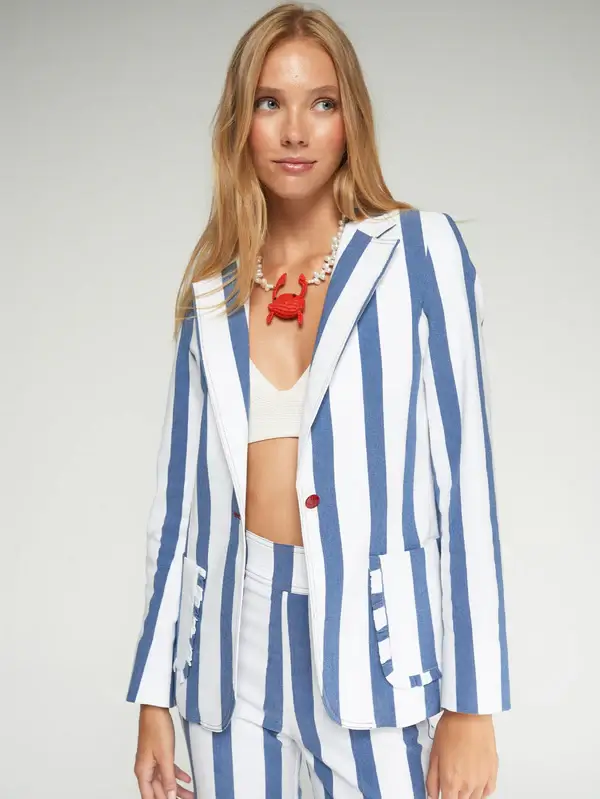 Chaqueta rayas azul y blanco bolsillos volantes Vilagallo