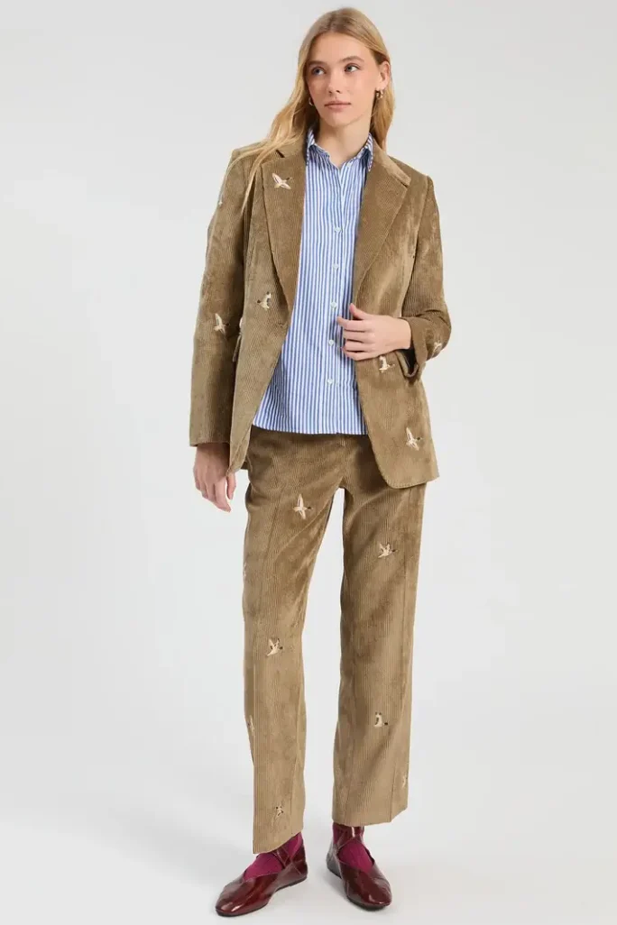 Chaqueta pana tostado bordados Vilagallo